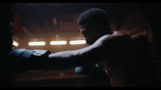 Boxing — frame 04