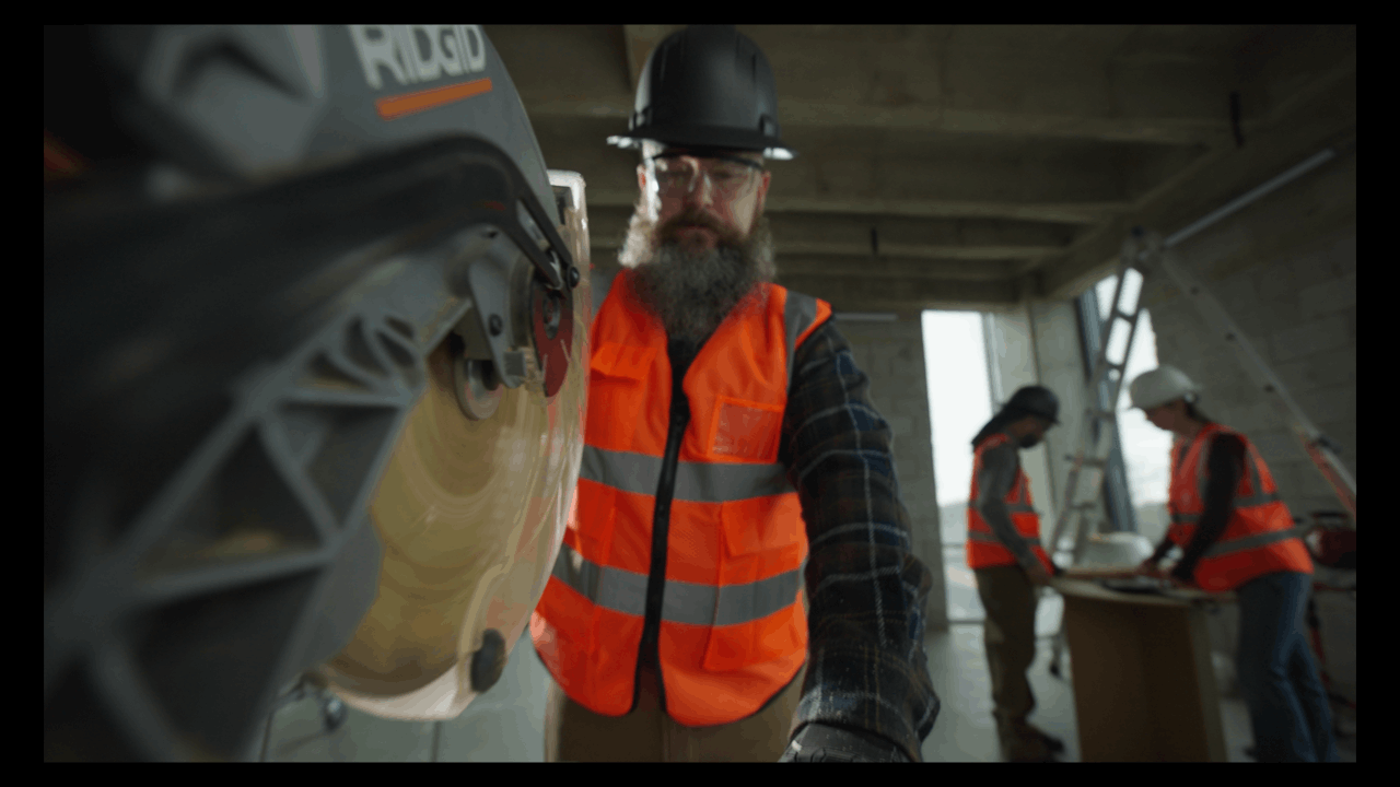 Construction — frame 11