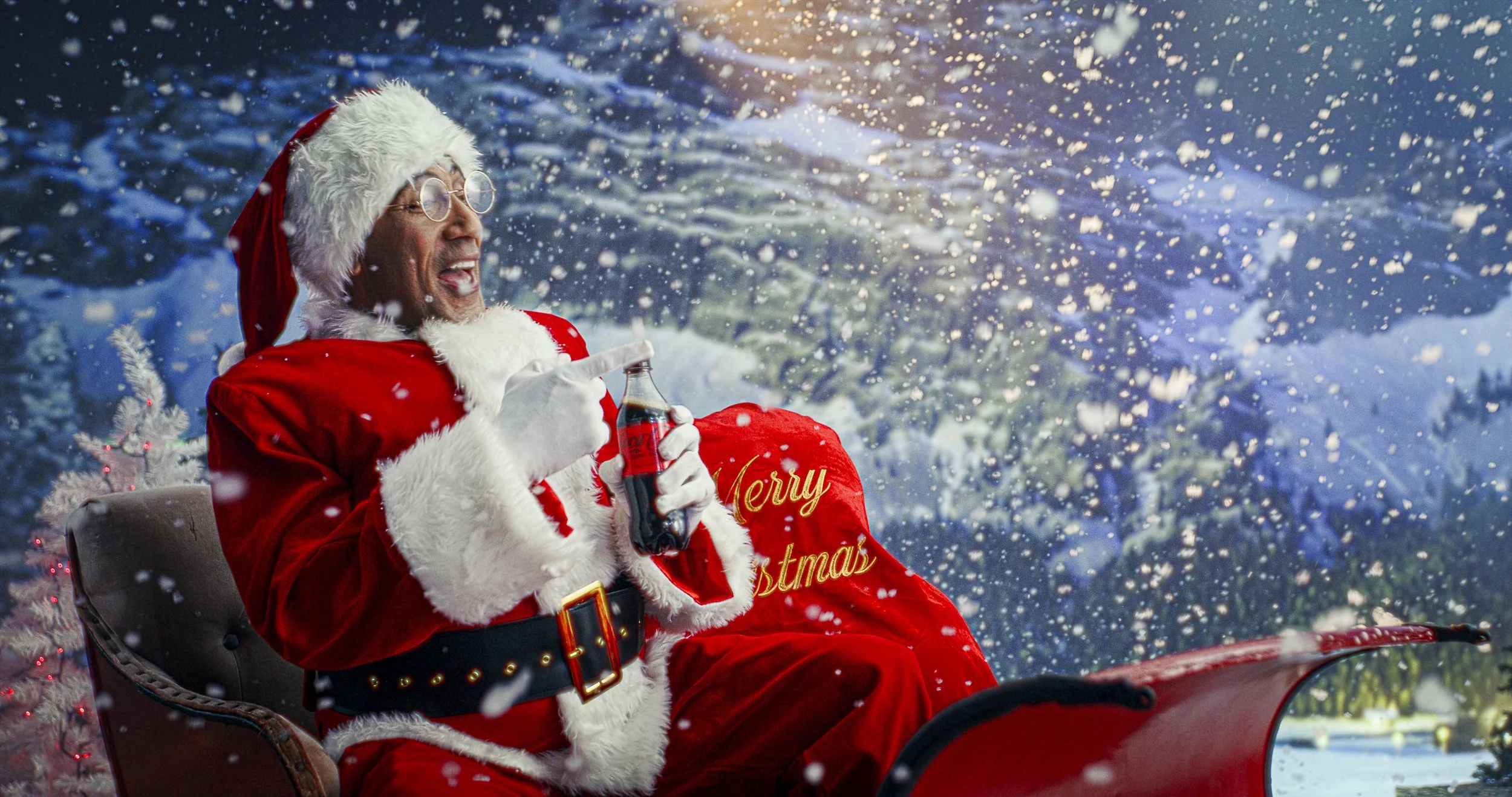 Coca-Cola — Santa — frame 06