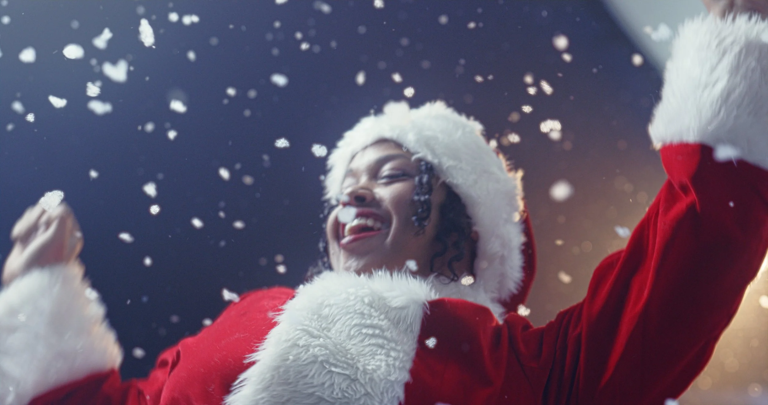 Coca-Cola — Santa — frame 08