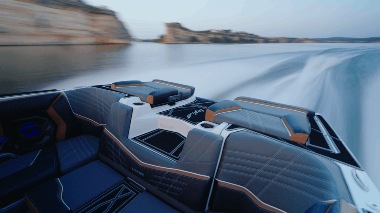 Tige Boats — frame 08